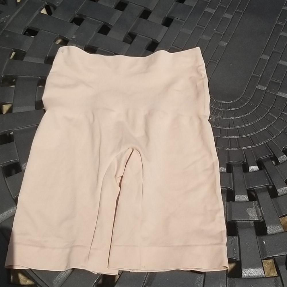 5/$25Skinny Girl shaper